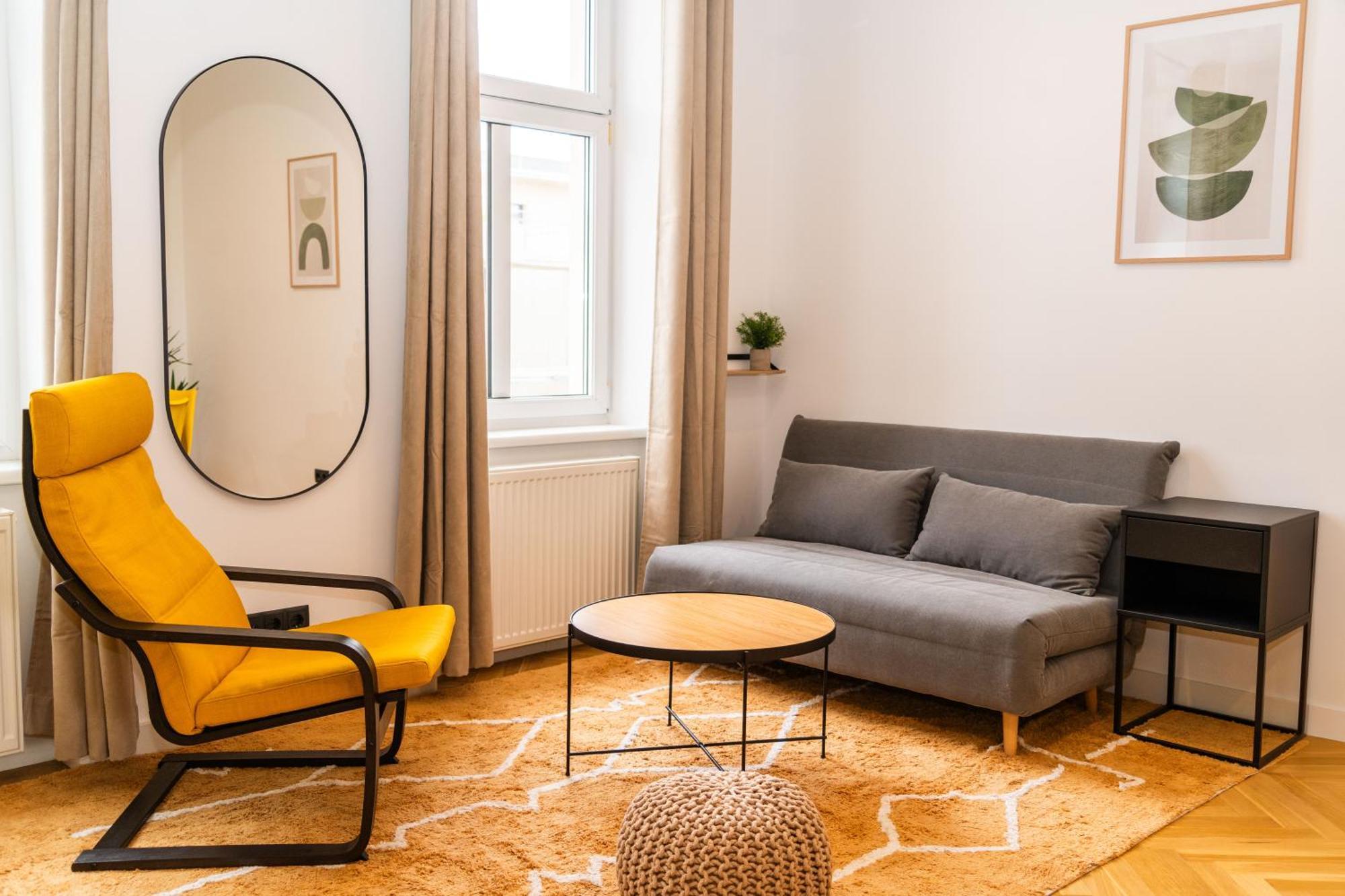 Myflat - Bright Near Station Apartamento