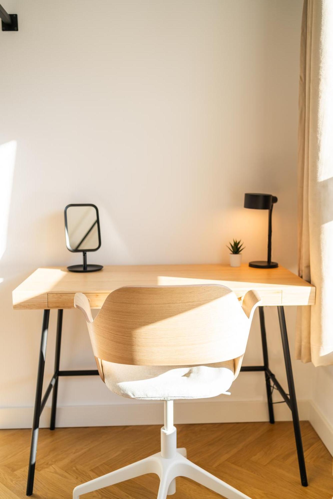 Myflat - Bright Near Station Appartement *