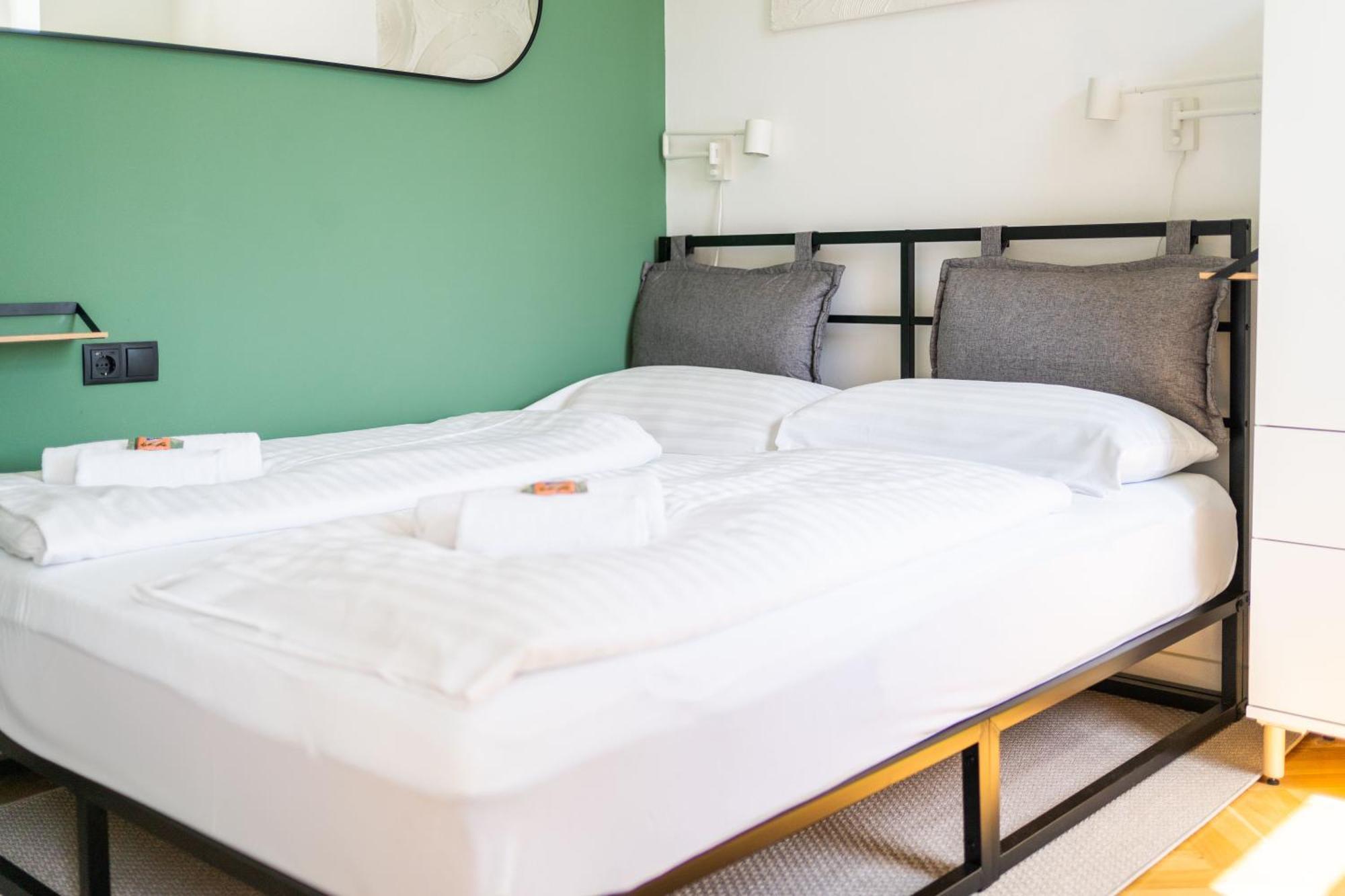 Myflat - Bright Near Station Wenen